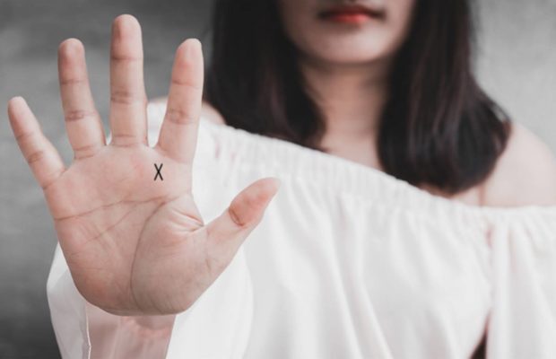 x-mark-on-palm-considered-beneficial